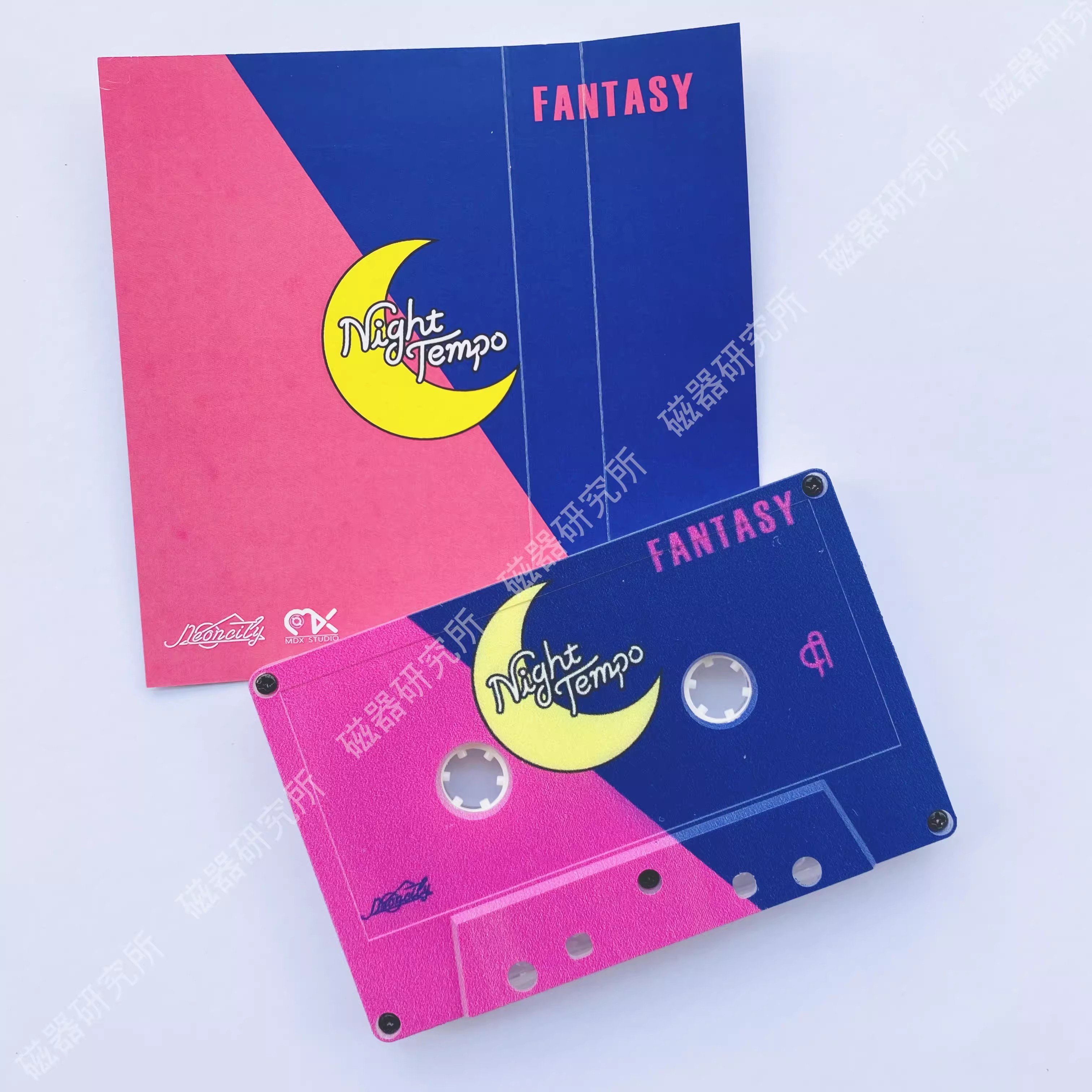 Vaporwave City Pop Night Tempo – Cosplay Prop Pattern Bewertung und Preis