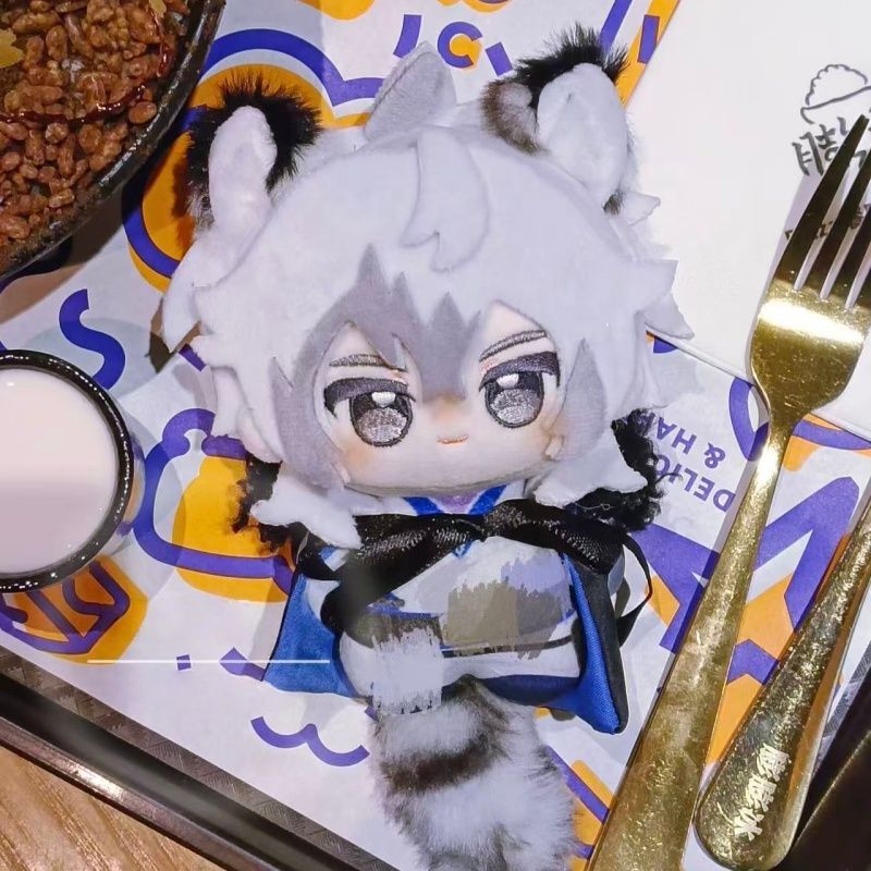 10cm Anime Silverash the Reign – Cosplay Plushie Prop Bewertung und Preis