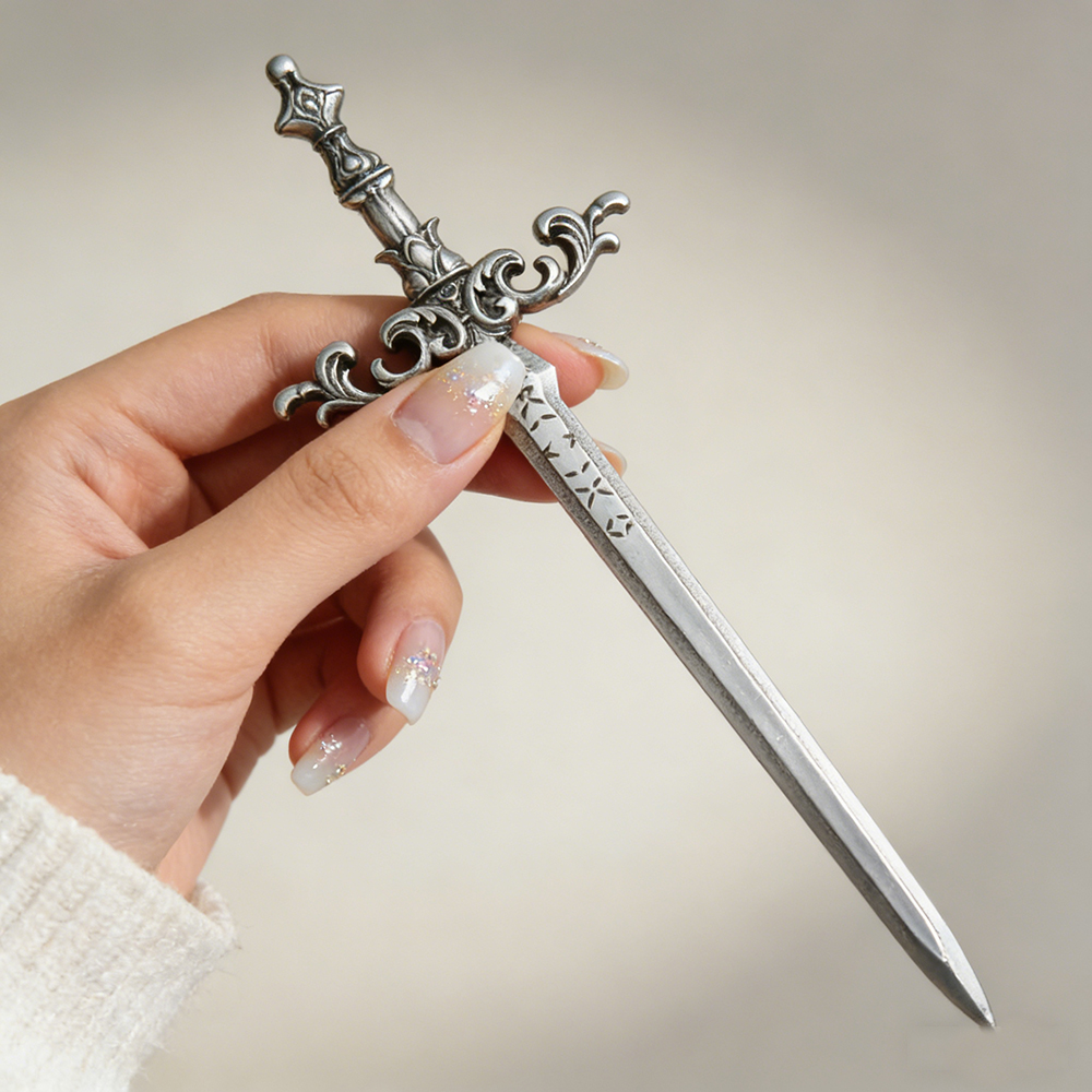 1pc Silver-Tone Sword Hair Sti – Cosplay Prop Dagger Bewertung und Preis